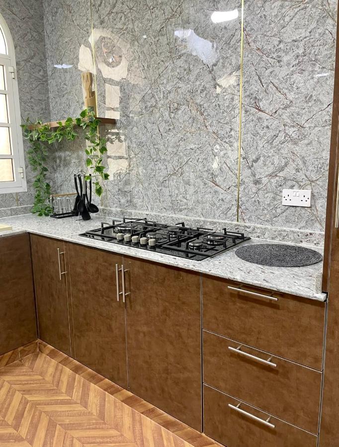 Deluxe Apartment マスカット エクステリア 写真